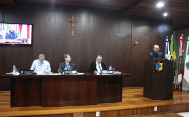 Câmara de Nova Veneza discute privatização dos Correios