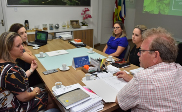Projeto sobre plantas medicinais da Unesc em UBS