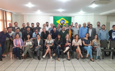 UDN renasce no encontro de Lages