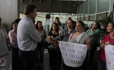 Acordo mantém matrículas de alunos içarenses