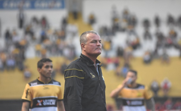 Poucos chutes, mas dois gols