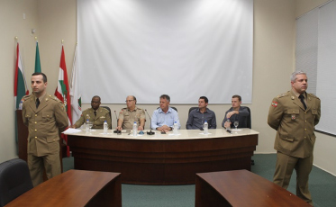 Em Forquilhinha, solenidade promove trocas de comando na Polícia Militar
