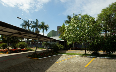 Unesc conta vagas em aberto para estágios e cargo efetivo