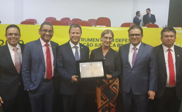 Excelência da Unesc é reconhecida com Selo OAB Recomenda