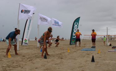 Mais uma vez, Unesc leva atividades para a praia