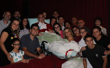 Unimed leva paciente ao cinema