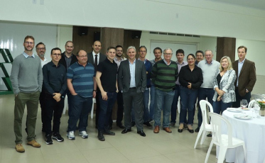 Nova direção da Unimed reúne cardiologistas