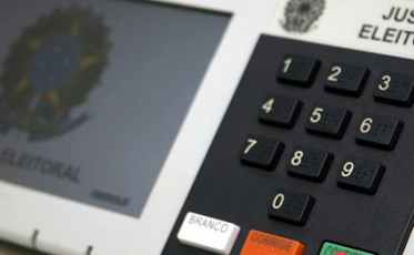 Enquetes ilegais: Justiça Eleitoral catarinense tira do ar site nacional 