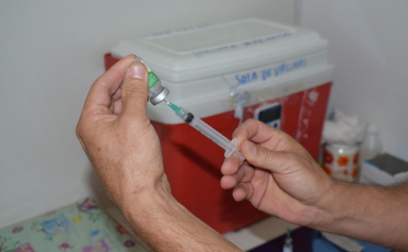 Idosos de Jacinto Machado vão receber vacina da gripe em casa