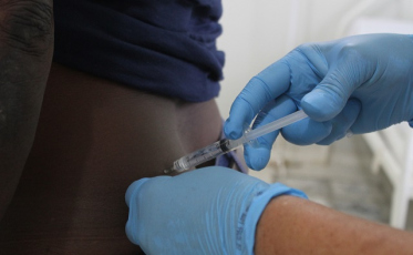 Vacinas contra febre amarela no Parque dos Imigrantes