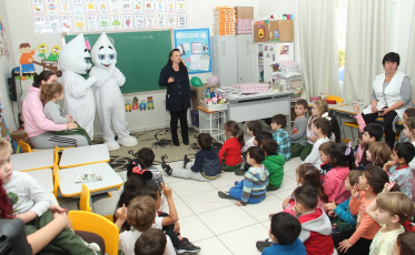 AMREC atinge maior cobertura de SC contra a pólio e o sarampo