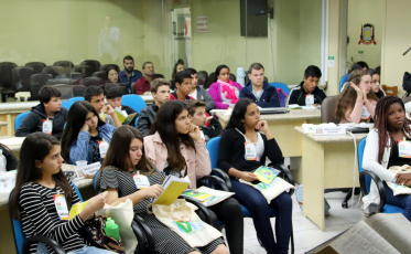 Vereadores mirins promovem encontro em Criciúma