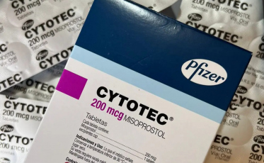 Mulher é condenada por vender medicamentos abortivos enviados pelos Correios 