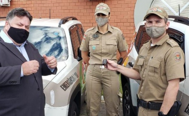 9° Batalhão recebe viatura para o Proerd