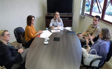 Vice-governadora recebe balanço de ações em defesa da mulher