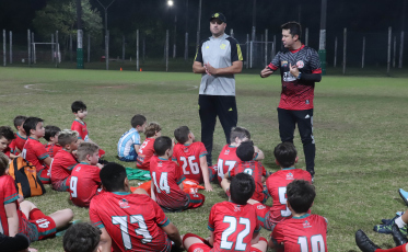 Observador técnico do Flamengo visita a Escolinha de Futebol do Mampituba