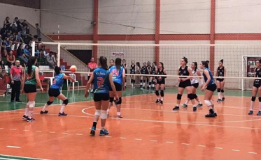 Vôlei de Forquilhinha estreia na Liga Sub-18