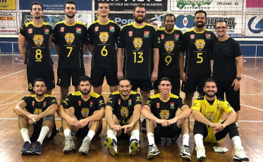 Arrancada com 100% de aproveitamento no vôlei