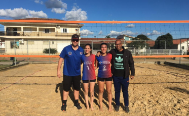 Jesc: Nova Veneza se garante no vôlei de praia feminino