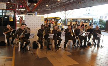 Banda do 28º GAC se apresenta no projeto Vozes em Canto