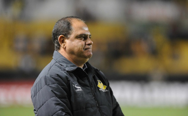 Mais uma rodada fora do Z-4