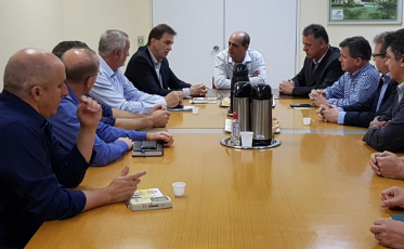 Grupo de investidores pode assumir JBS de Morro Grande