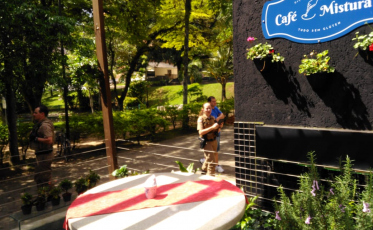 Vandalismo é registrado na Praça do Congresso