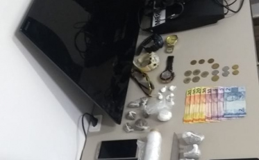 Polícia Militar desvenda tráfico de drogas no bairro Quarta Linha