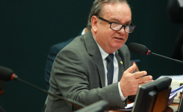 PEC que unifica eleições tem parecer favorável na CCJ