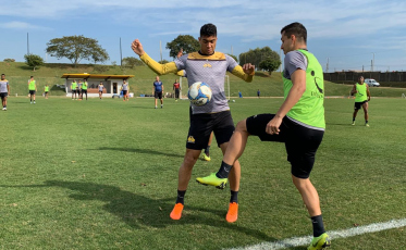 Waguinho Dias projeta quarta escalação diferente em cinco jogos