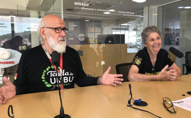 Eles largaram tudo para viajar o mundo de moto