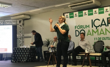 Reitora promete plano de desenvolvimento socioeconômico para Içara