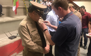 Mais de mil alunos participam do encerramento do ano letivo do Projeto Fibra Jovem