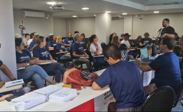Greve dos trabalhadores conta com 30% de adesão e novo calendário é decidido