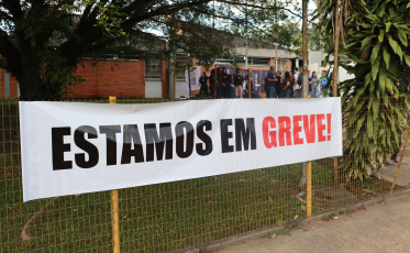 Governo quer fim da paralisação dos professores para retomar negociações