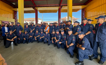 Bombeiros que estavam no RS são recepcionados em Araranguá