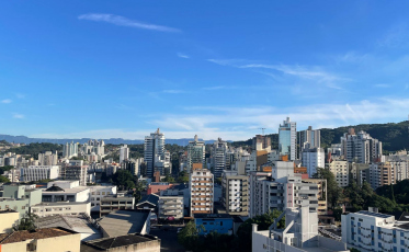 Quarta-feira será de frio e céu aberto na região