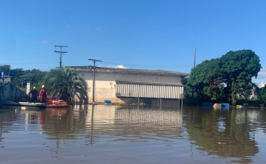 Prefeitura de Criciúma quer mandar equipamentos ao RS até segunda-feira