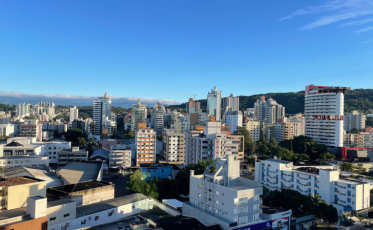 Fim de semana será de calor, sem previsão de chuva
