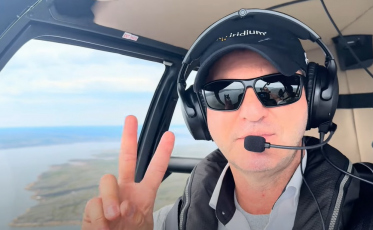 Confira como está a volta ao mundo de helicóptero de piloto criciumense
