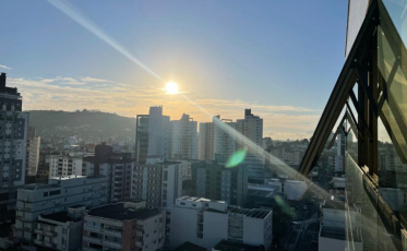 (Áudio) Terça-feira será ensolarada e com aumento das temperaturas na região 