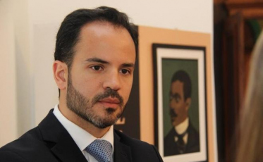 Governo anuncia Filipe Mello na Casa Civil e mais oito mudanças no secretariado