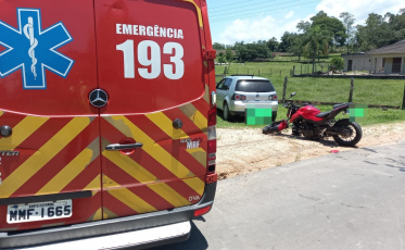 Motociclista sofre graves ferimentos após acidente em Cocal do Sul