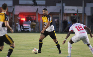 Para Barreto, Criciúma não precisa mudar para jogo com o Nação