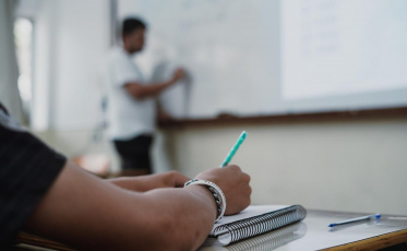 Começa o período de renovação das bolsas do Uniedu
