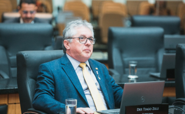 Tiago Zilli assume secretaria do MDB e projeta boa relação com governo