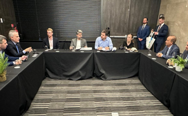 ((Áudio)) Santa Catarina discute voo direto para a Ásia com Latam