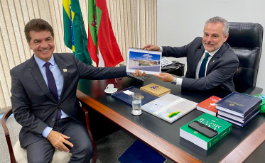 Salvaro busca melhorias em Brasília