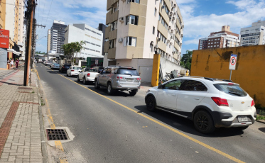 Movimentação de bombeiros no Hospital São José é treinamento