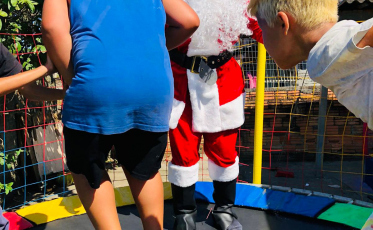 Natal Solidário na região dos trilhos: um convite ao carinho e à esperança